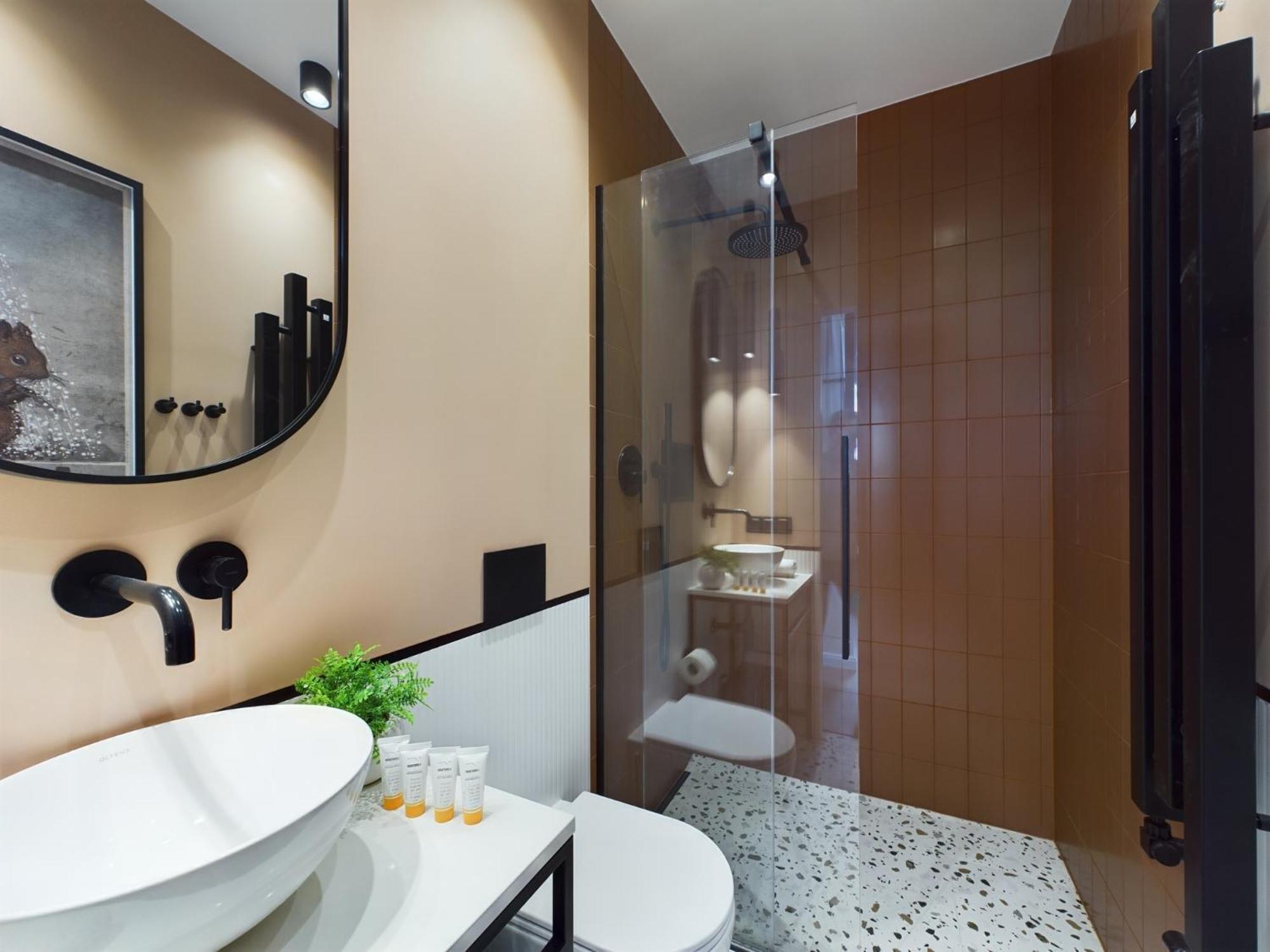City Center Apartments Hoza By Noclegi Renters Warsaw Exterior photo